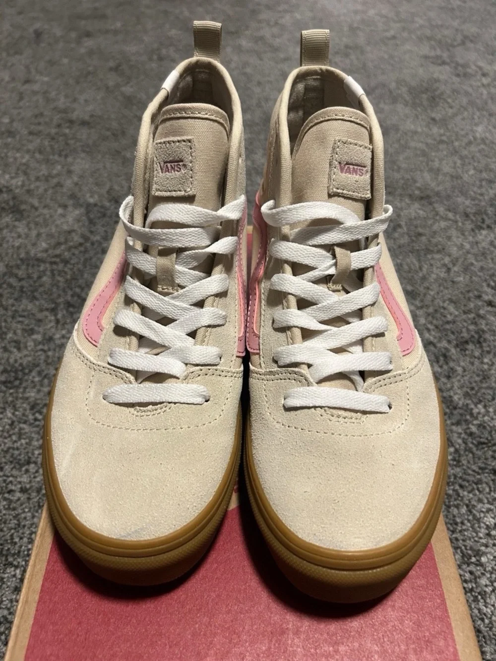 Vans kids Ashwood Hi Decon suede High-Top Sneakers in Cream with Pink Side Strip